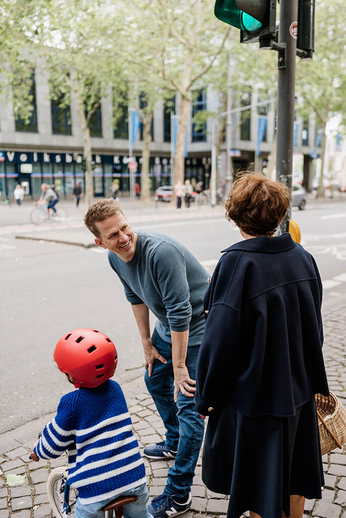 Eine dreiköpfige Familie